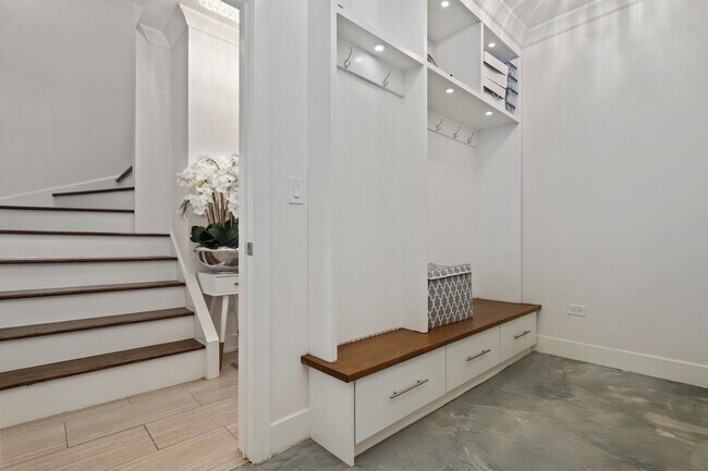 Foto del edificio - 834 E 48th St