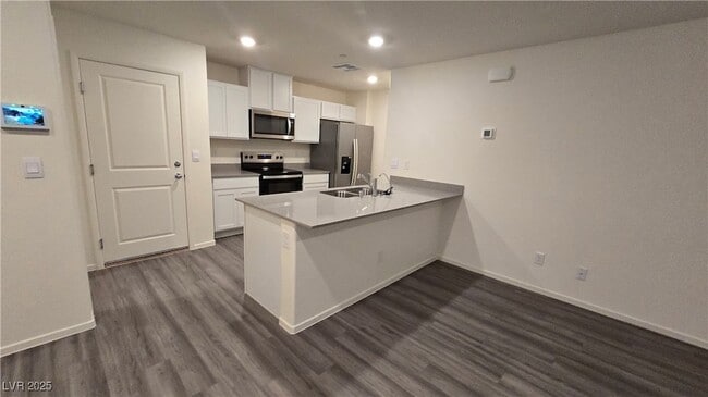 Building Photo - 4850 Orchid Rdg Ave