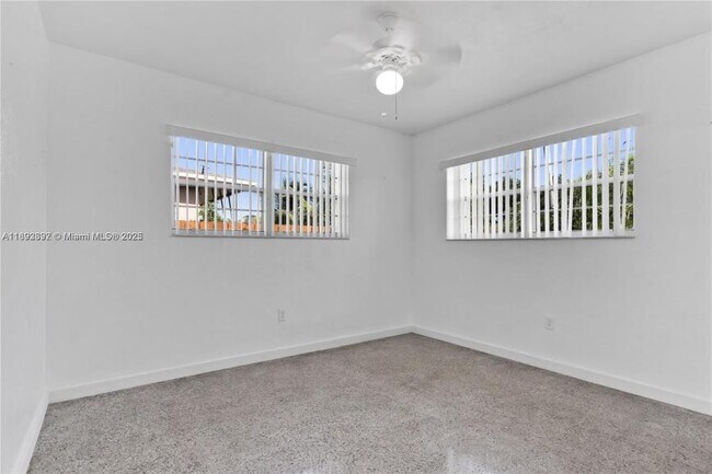 Foto del edificio - 3 bedroom in North Miami FL 33162