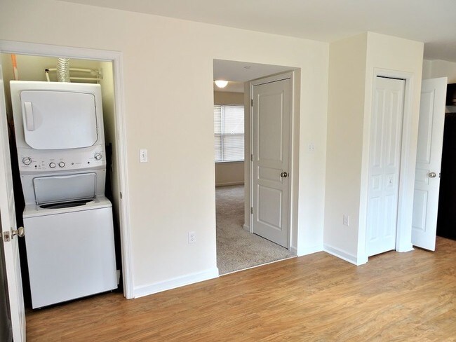 Foto del edificio - Clean Neat  Tidy 3 Bedroom Townhouse