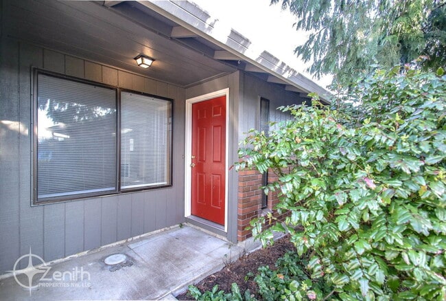 Photo - 3017 NE Whitman Ave Townhome