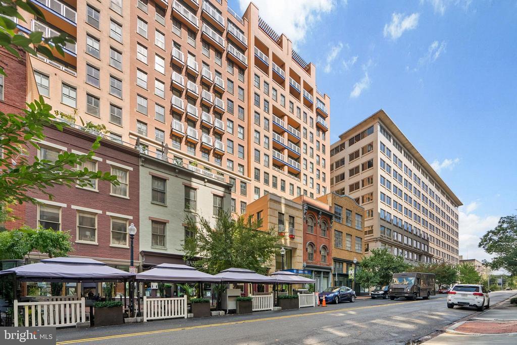 Primary Photo - 631 D St NW
