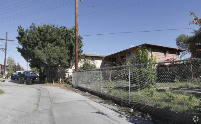 Primary Photo - North Hollywood Apartments