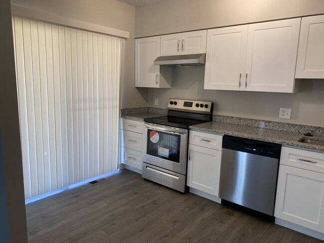 Building Photo - 2608 S Xanadu Way