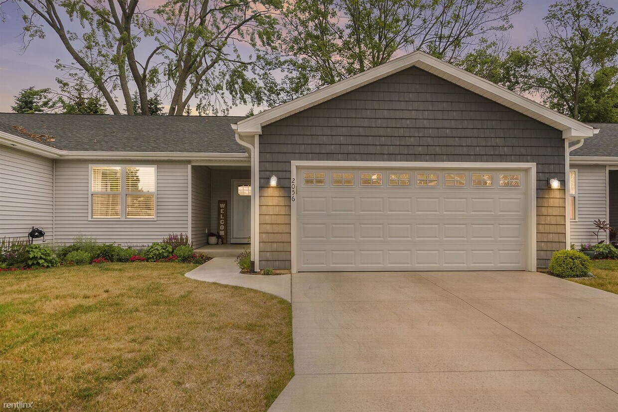 2 br, 2 bath Condo 2056 Hailey Ct Condo for Rent in Portage, MI