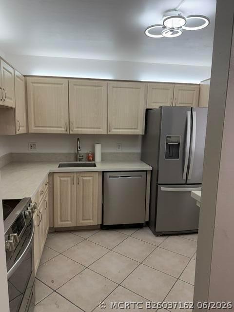 Building Photo - 2900 Fiore Way