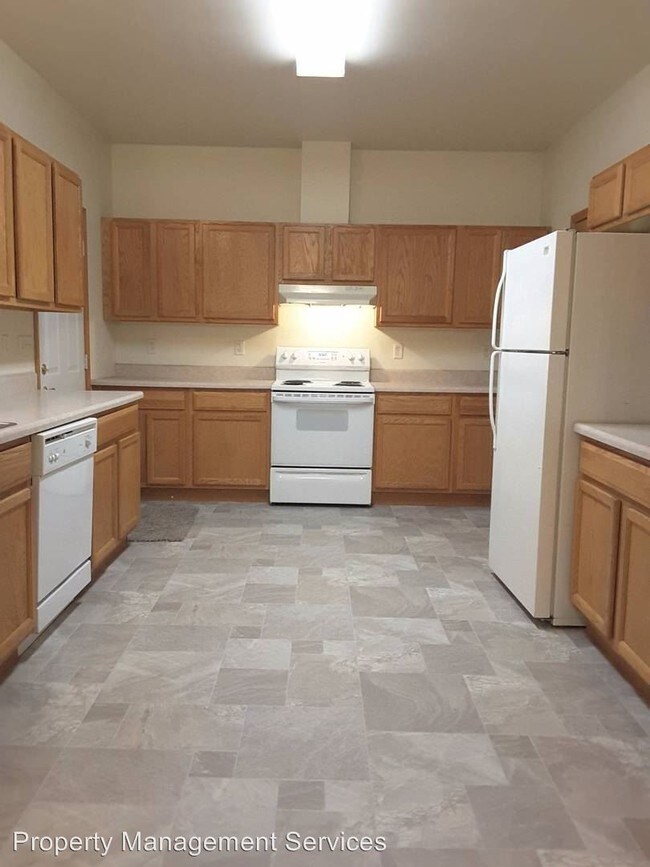 1204 Middlebury St, Elkhart, IN 46516 Apartment for Rent in Elkhart