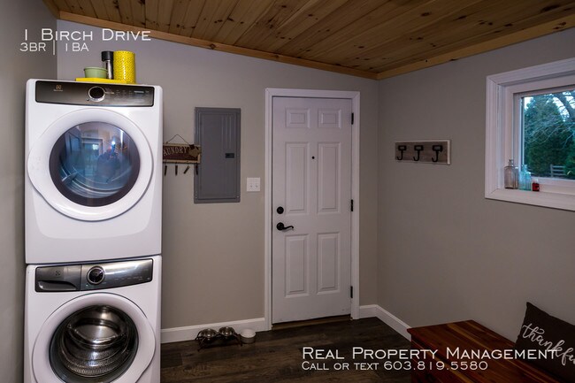 Foto del edificio - Cozy 3 Bedroom Single Family Home