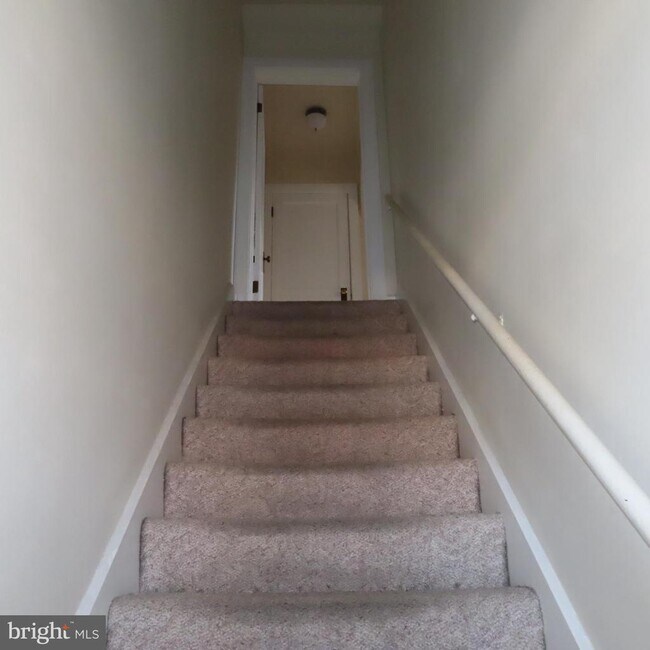 Foto del edificio - 304 S Coldbrook Ave