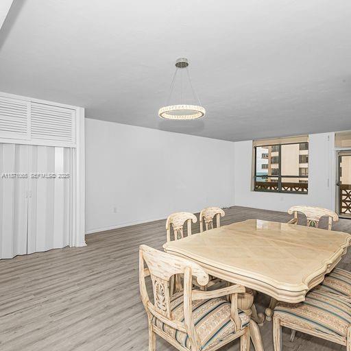 Foto del edificio - 10185 Collins Ave