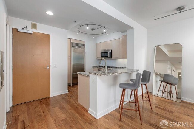 Foto del edificio - 425 1st St