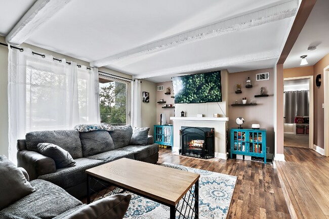 Foto del edificio - 5520 Belmont Rd