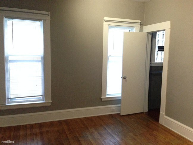 Building Photo - 731 Baldwin St SE