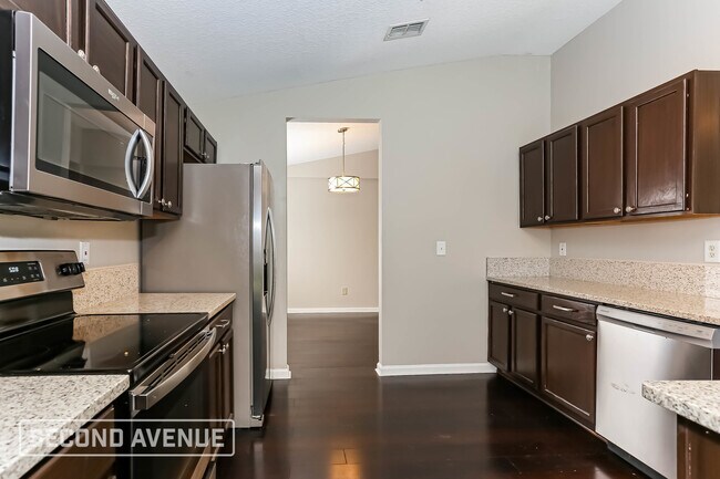 Building Photo - 876 Bonaparte Landing Ct
