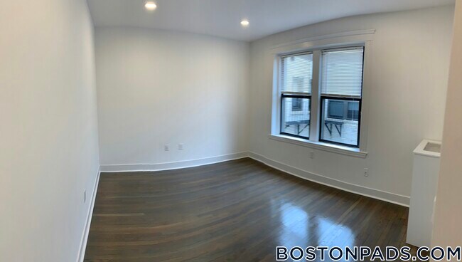 Foto del edificio - 11 Peterborough St