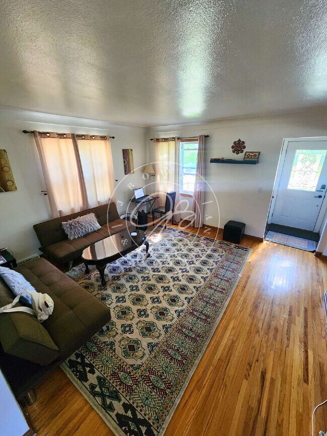 Foto del edificio - 3 bed 3 bath home for rent near University of Toledo!