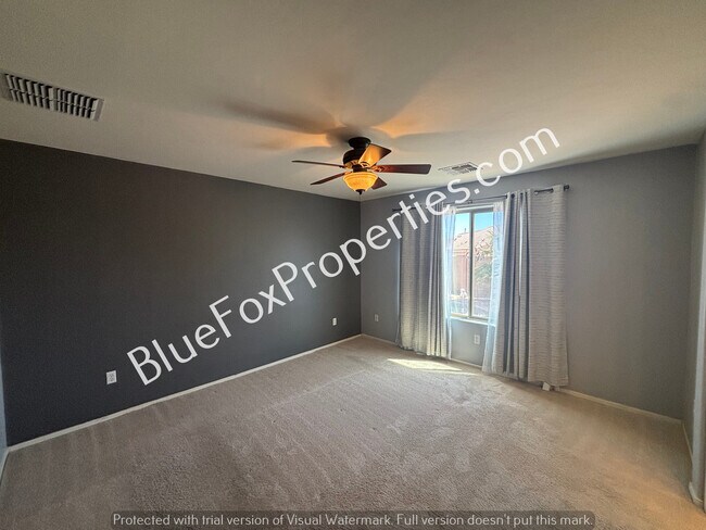 Foto del edificio - 7135 S Oakbank Dr