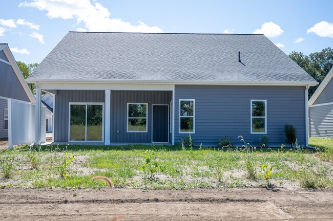 Building Photo - 8452 Oak Shade Cir
