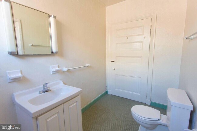 Foto del edificio - 916 Spruce St