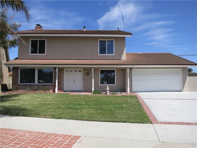 Foto principal - 9461 Banning Ave