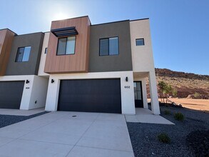 Building Photo - 602 Hemsworth Ln