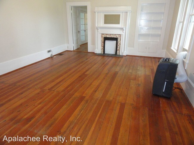 Foto del edificio - 193 E Broad St