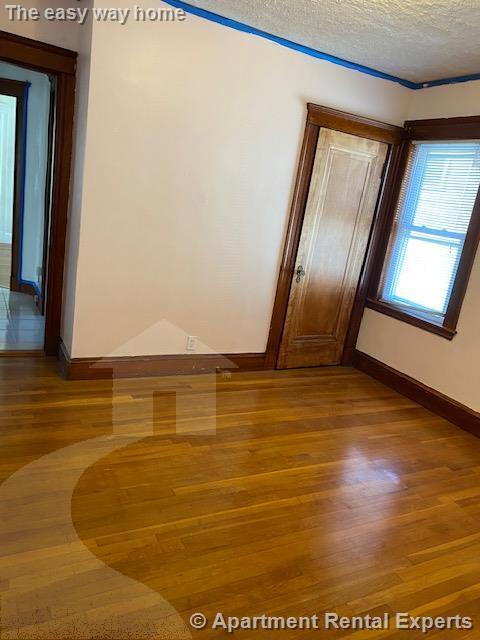 Foto del edificio - 64 Matignon Rd