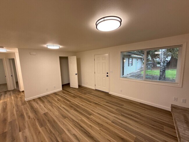 Building Photo - 4435 Campbell Dr SE