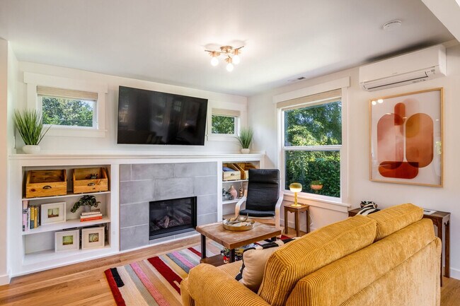 Foto del edificio - 8504 Edgewest Dr NW