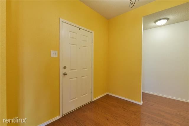 Building Photo - 3 br, 2 bath House - 542 Diamond Creek Drive