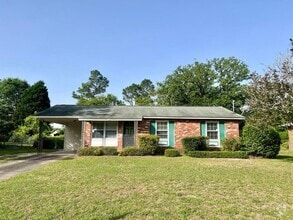 Building Photo - 2706 Deen Ave