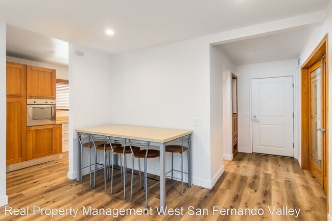 3 br, 2 bath House - 4612 Park Granada #54 - 3 br, 2 bath House - 4612 Park Granada  #54