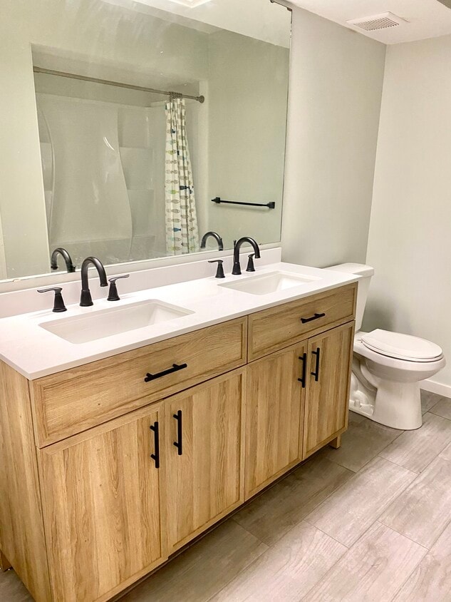 2276 Rule Ave Unit C, Maryland Heights, MO 63043 Condo for Rent in Maryland Heights, MO