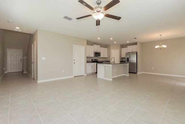 Foto del edificio - 15720 Spice Key St