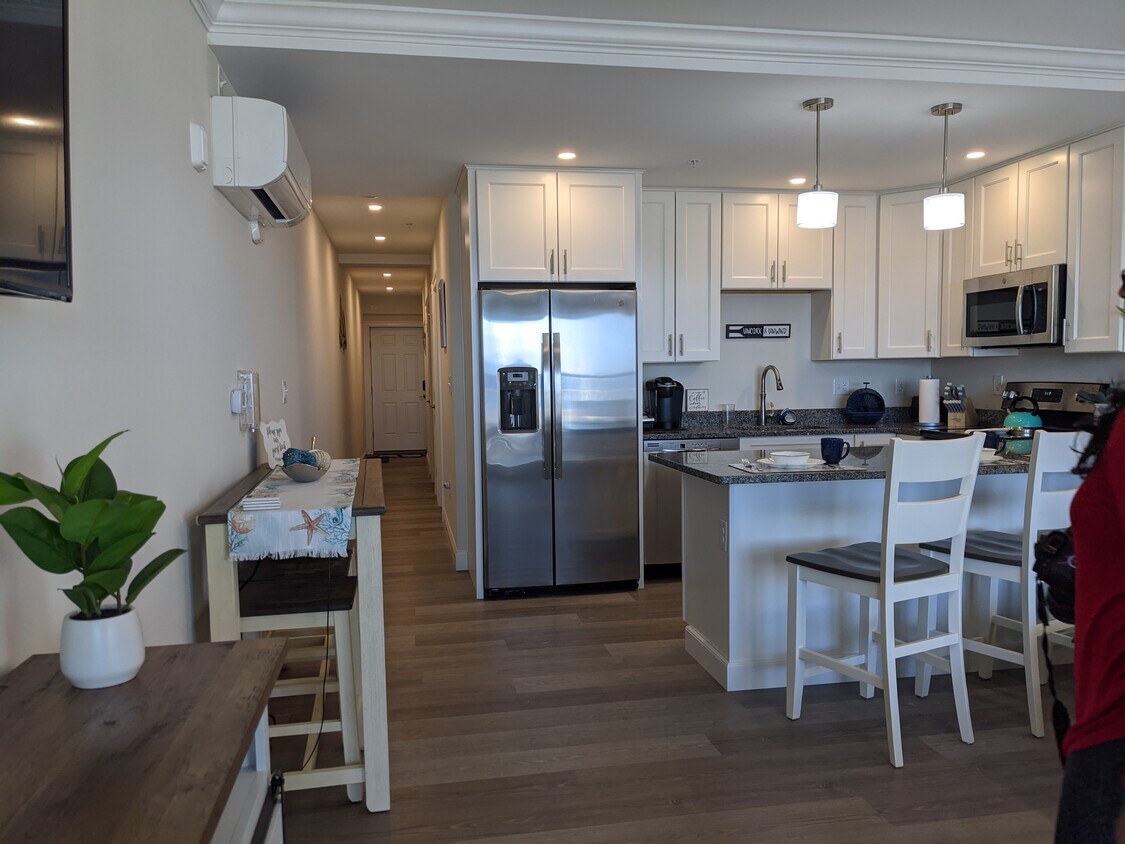 315 Ocean Blvd Unit 202, Hampton, NH 03842 Condo for Rent in Hampton, NH