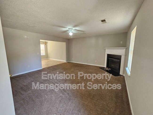 Foto del edificio - 336 Coral Cir