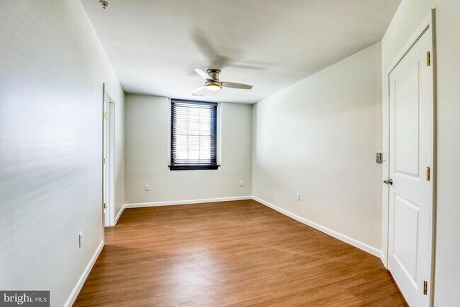 Foto del edificio - 210 E Boscawen St