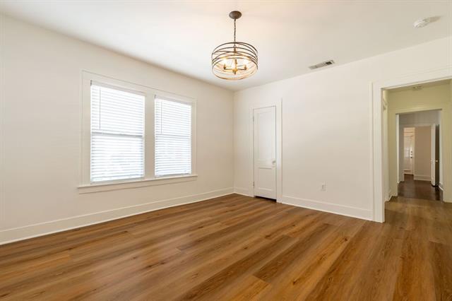 Foto del edificio - 621 N Carroll Ave