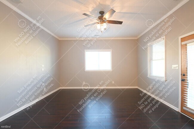 Foto del edificio - 3 br, 3 bath House - 1301 Spann Ave