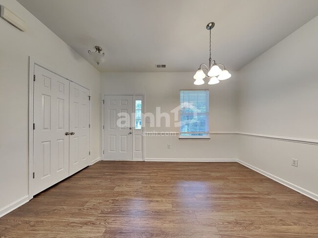 Building Photo - 1205 Jordans Pond Ln