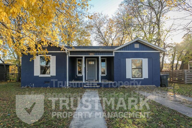 Foto principal - 204 W Anderson Ave