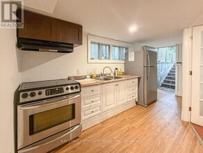 Building Photo - 275 Estelle Ave
