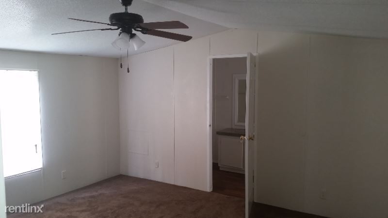 Foto del edificio - 1207 Chaparral Dr