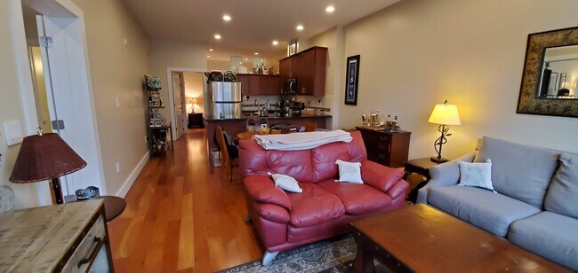 Large Living Area - 601 N 2nd St