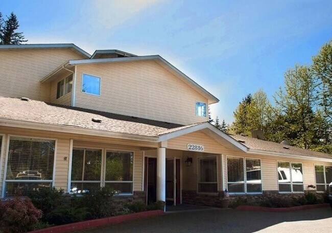 Building Photo - Westgate Apartments