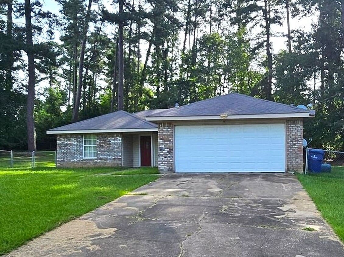 Primary Photo - 115 Burnley Dr