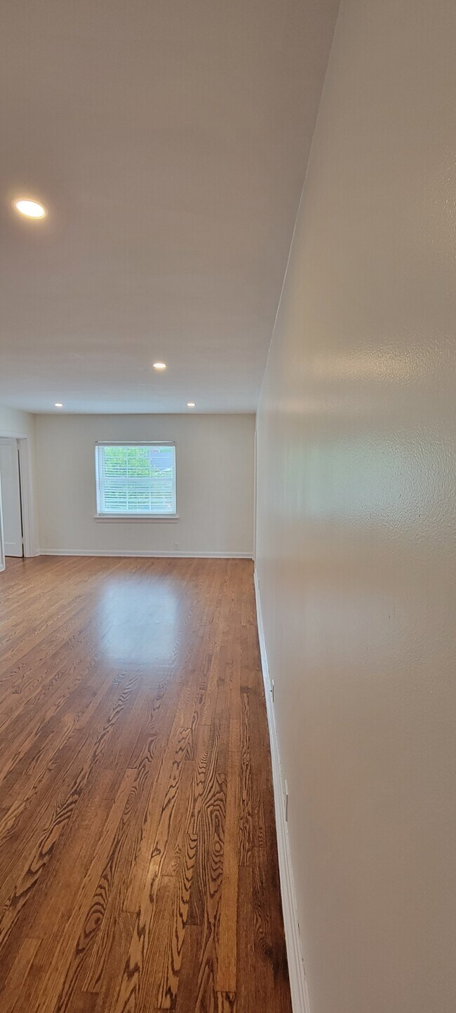 Foto del edificio - 7129 Miami Ave