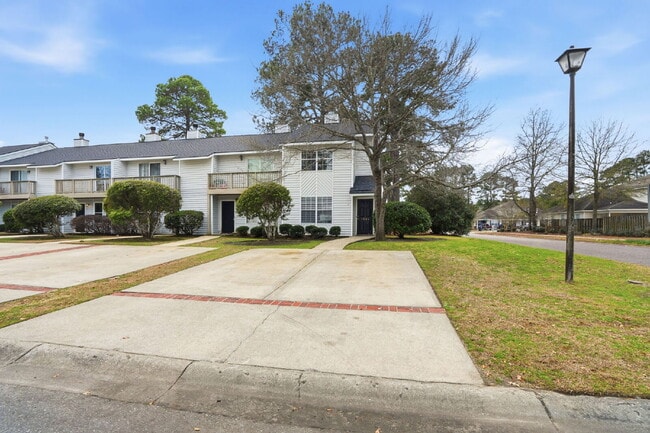 Building Photo - 7881 Nummie Ct