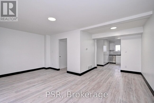 Building Photo - 528 Sunnydale Pl