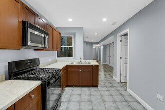Building Photo - 3551 W Douglas Blvd